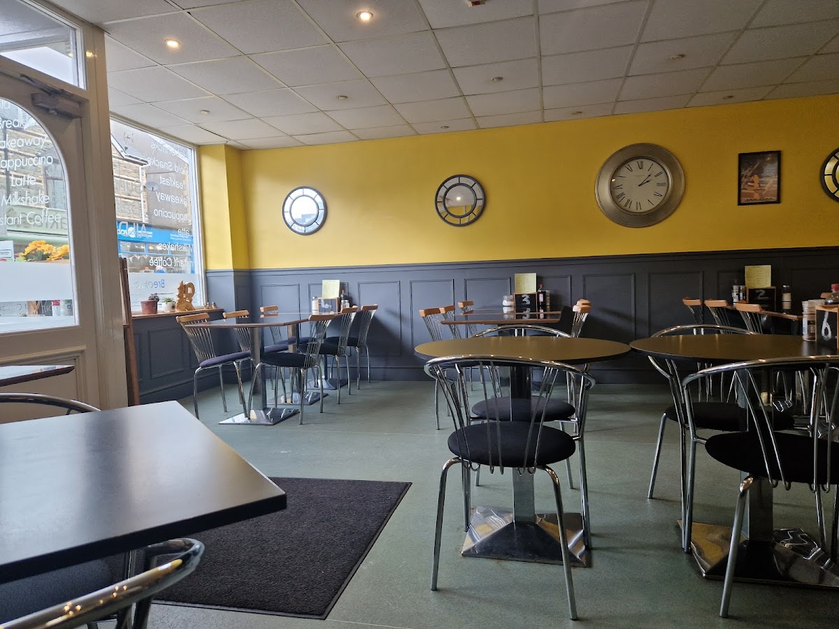 Sarah's Snakks Photos 2